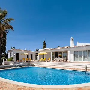 Villa Casa Igreja, Carvoeiro (Lagoa)